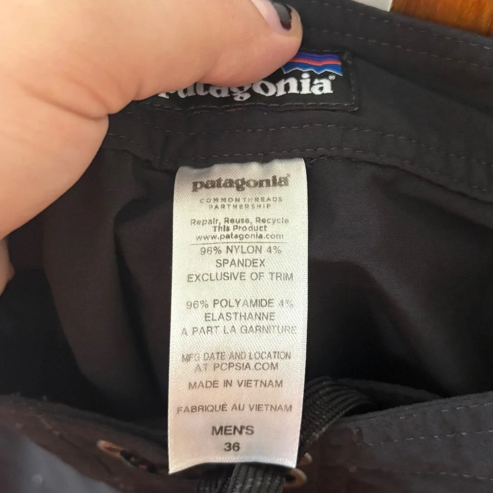 Patagonia Mens Stretch Planing Board Shorts Black Size 36 Surf Swim Trunks